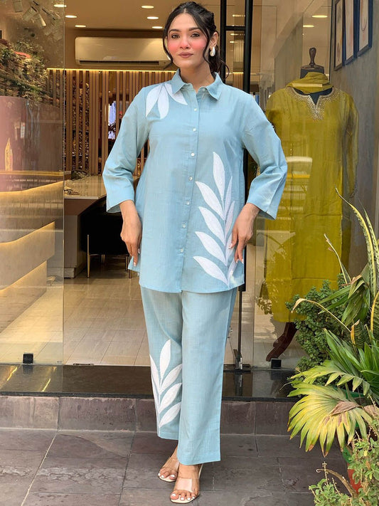 Floral Embroidered Shirt Collar Shirt & Trousers