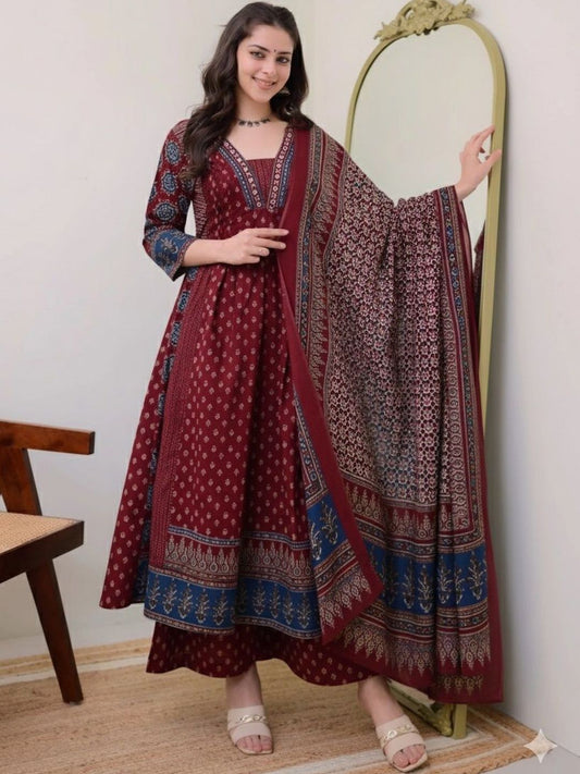 Floral Printed Square Neck Anarkali Kurta With Palazzos & Dupatta